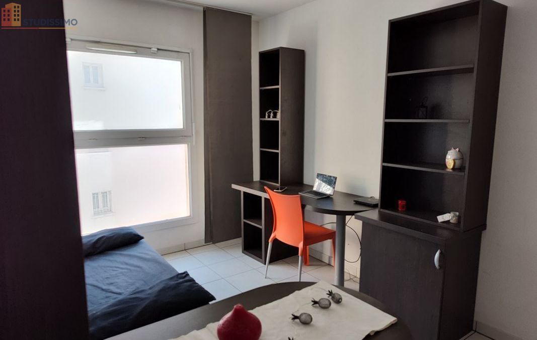 Studio meublé 19m² Toulon centre - Meublé, proche commerces - Photo 3