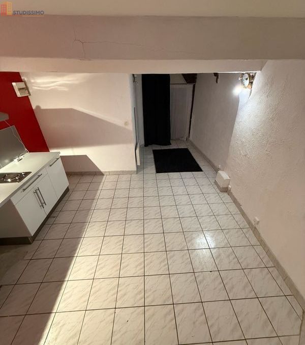 Studio 26m² Solliès-Ville - Maison de village, calme - Photo 7
