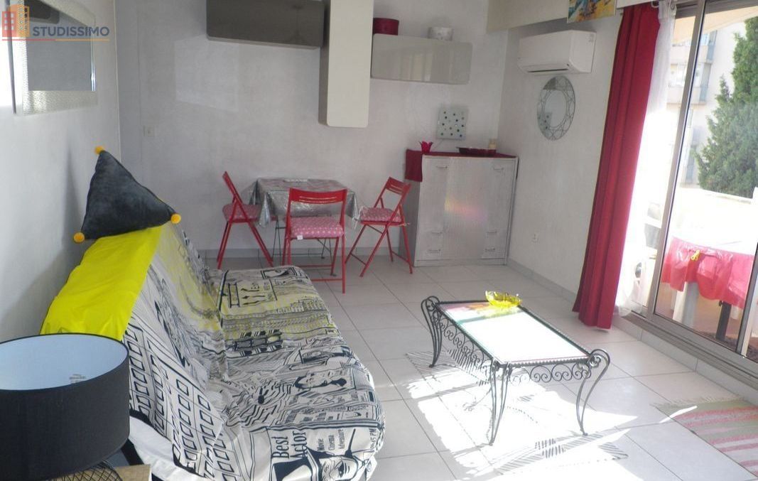 Studio meublé 33m² Hyères - Lumineux, 2e étage - Photo 5