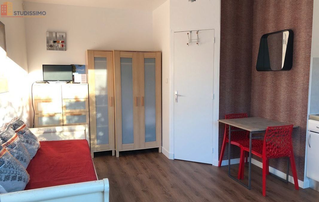 Studio meublé 15m² Saint-Raphaël - Terrasse, lumineux - Photo 2