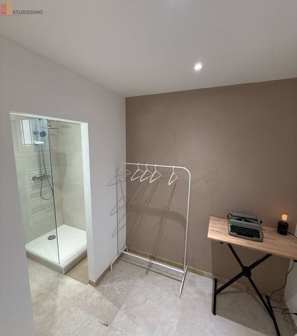 Studio meublé 24m² Toulon 83200 - Meublé, DPE C - Photo 2