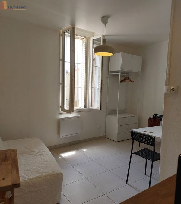 Studio meublé 17m² Solliès-Pont 83210 - Meublé, disponible - Photo 2