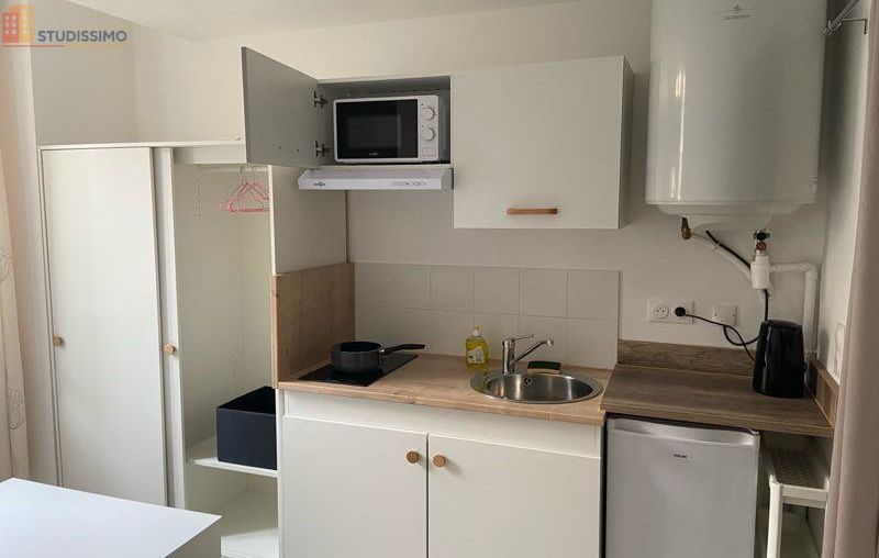 Studio meublé 15m² Toulon 83100 - Meublé, DPE C - Photo 5