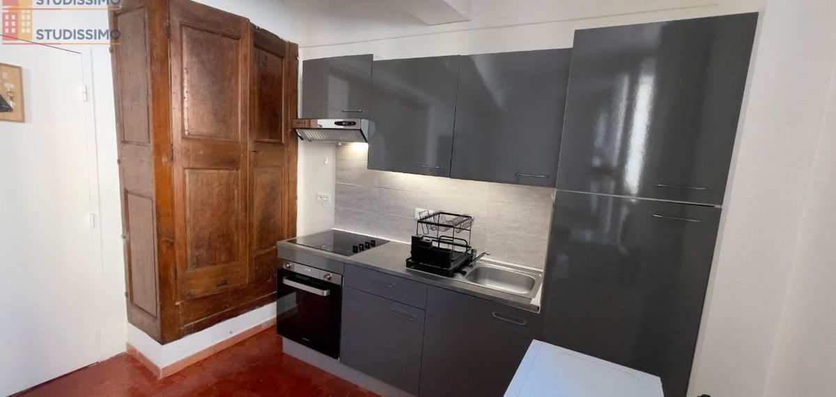 Studio meublé 30m² Figanières - Meublé, DPE C - Photo 7