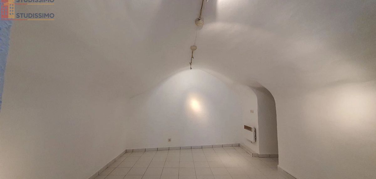 Studio 42m² Nans-les-Pins - Aucun caractéristique mentionnée - Photo 10