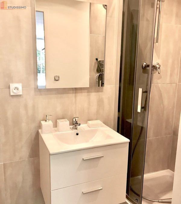 Studio meublé 20m² Vinon-sur-Verdon - Meublé, DPE C - Photo 2