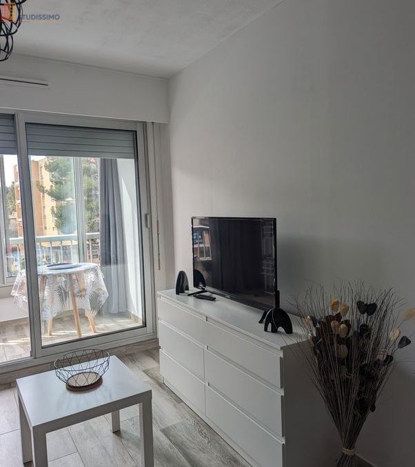 Studio 20m² Saint-Mandrier-sur-Mer - Meublé, dernier étage - Photo 2