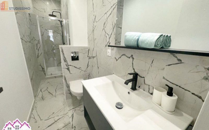 Studio 32m² Toulon 83000 - Refait à neuf, meublé - Photo 1