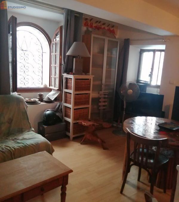 Studio meublé 26m² Pignans centre historique - Lumineux - Photo 8