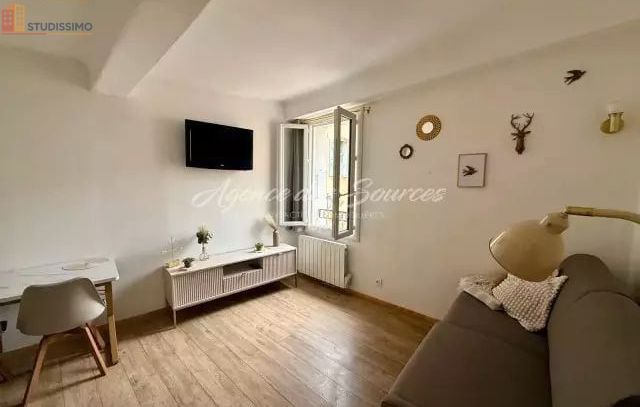Studio meublé 21m² Barjols - Meublé, 2e étage - Photo 3