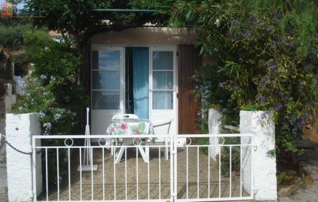 Studio meublé 17m² Le Lavandou - Plage proche, lumineux - Photo 8