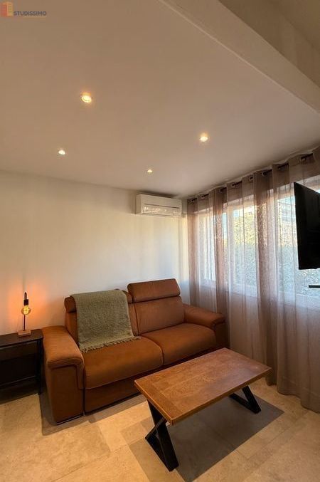 Studio 25m² La Seyne-sur-Mer - Meublé, proximité commerces - Photo 4