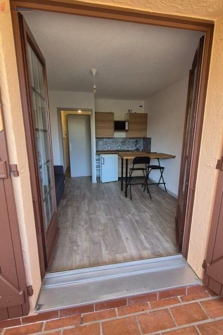 Studio 20m² Cavalaire-sur-Mer - Place de parking - Photo 15