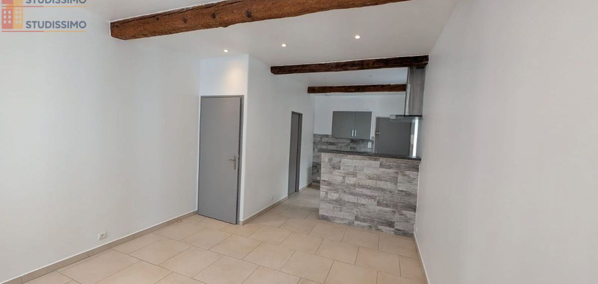 Studio 28m² Toulon centre - Lumineux, proche commodités - Photo 8