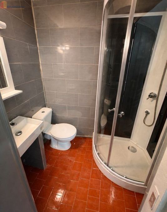 Studio meublé 18m² Barjols - Meublé, DPE C - Photo 2
