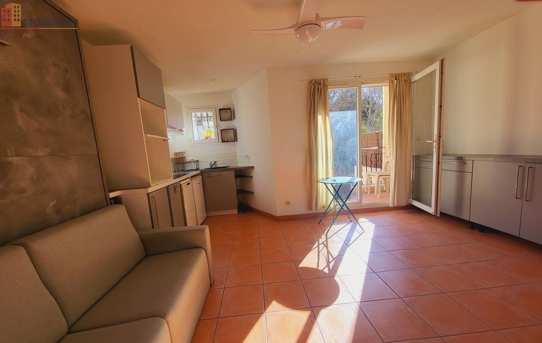 Studio 23m² Saint-Cyr-sur-Mer - Meublé, balcon - Photo 1