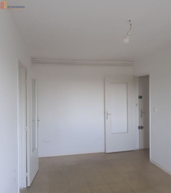 Studio 29m² La Seyne-sur-Mer - Cave, lumineux - Photo 8