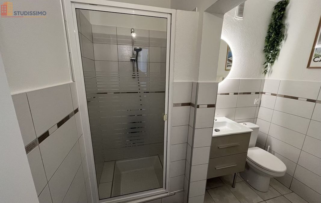 Studio meublé 35m² Carqueiranne - Meublé, idéal étudiant - Photo 2