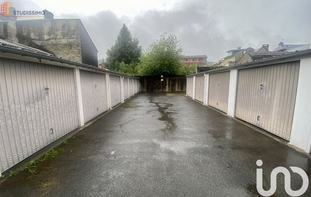 Studio 46m² Bagnères-de-Bigorre - Étage 2/3 - Photo 2