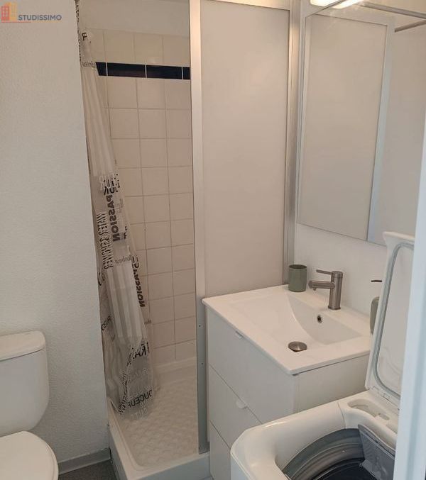 Studio meublé 24m² Toulon 83000 - Meublé, 3e étage - Photo 1