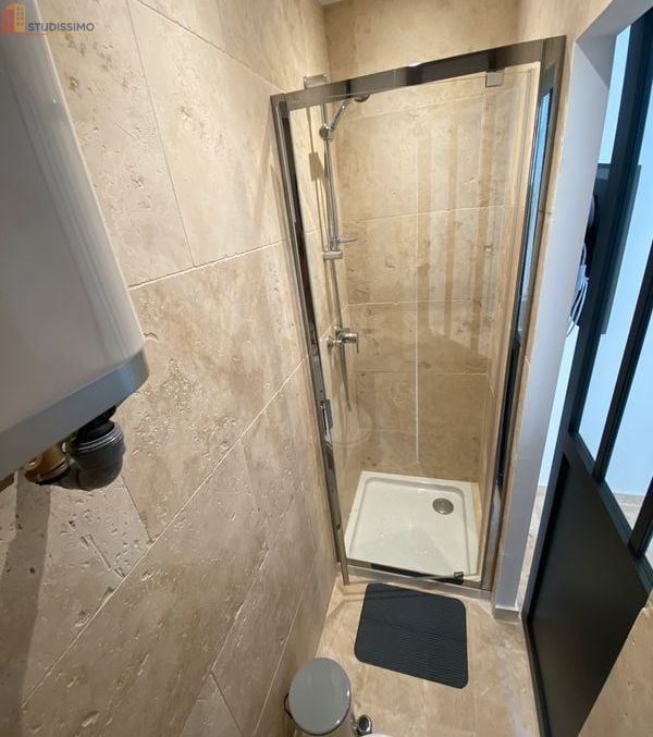 Studio meublé 12m² Sainte-Maxime - Hyper centre, meublé - Photo 3