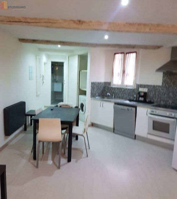 Studio meublé 32m² Draguignan centre - Grand, lumineux - Photo 2