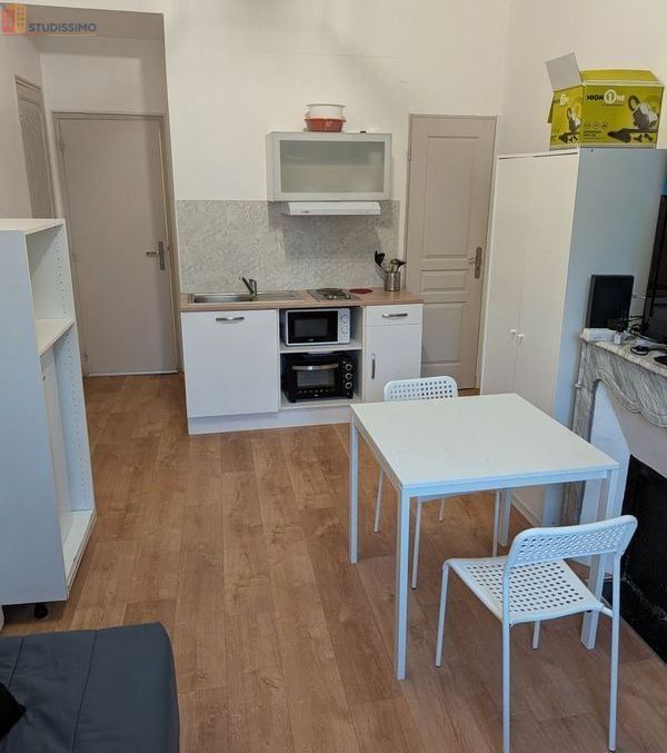 Studio meublé 22m² Toulon 83000 - Proche fac, lumineux - Photo 1