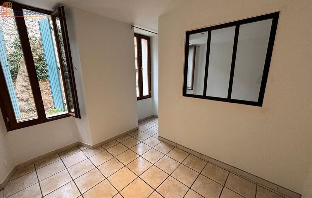 Studio 28m² Pernes-les-Fontaines - - Photo 5
