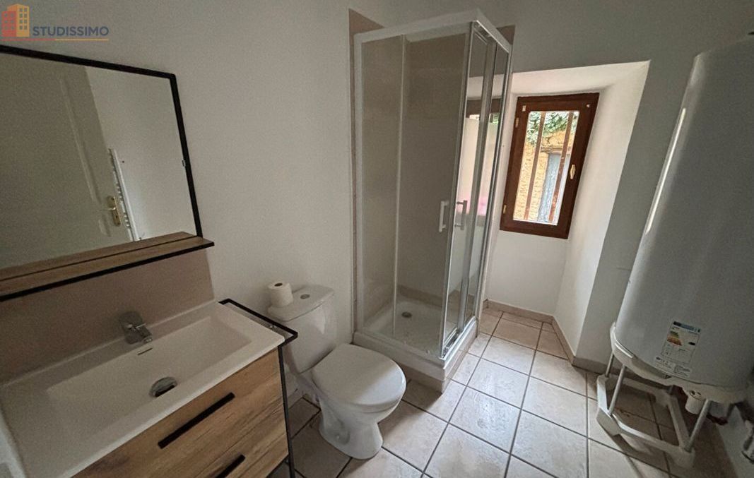 Studio 28m² Pernes-les-Fontaines - - Photo 1