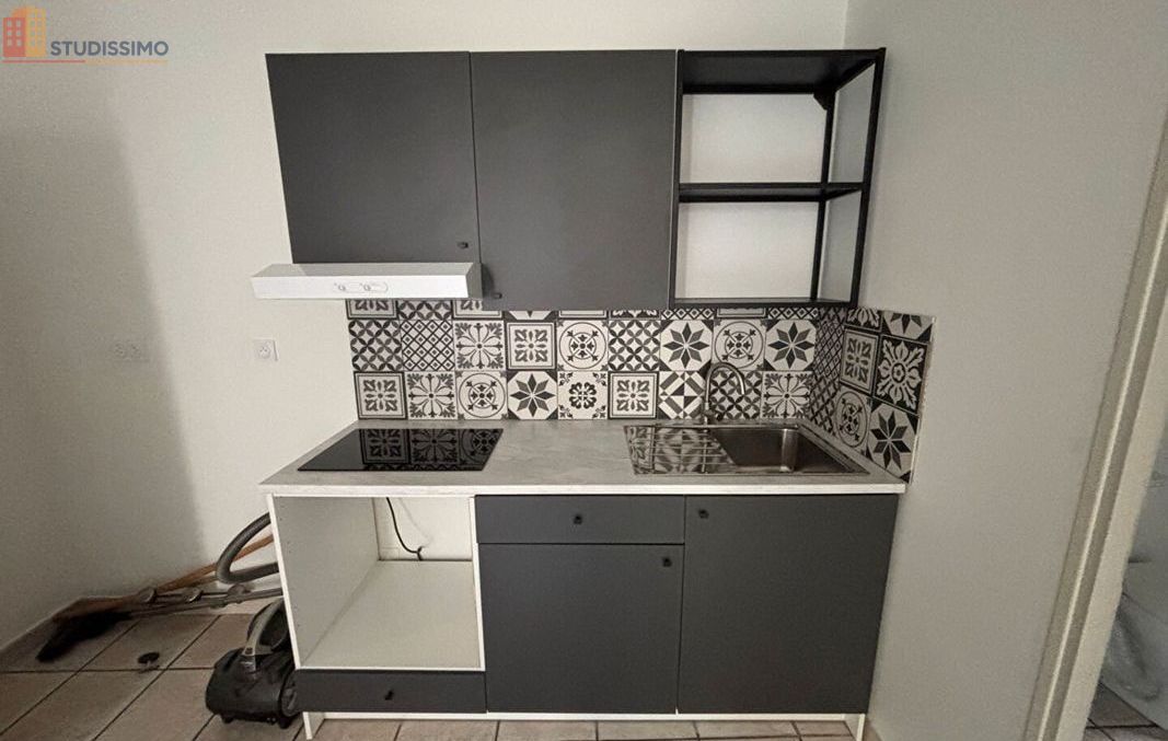Studio 28m² Pernes-les-Fontaines - - Photo 3