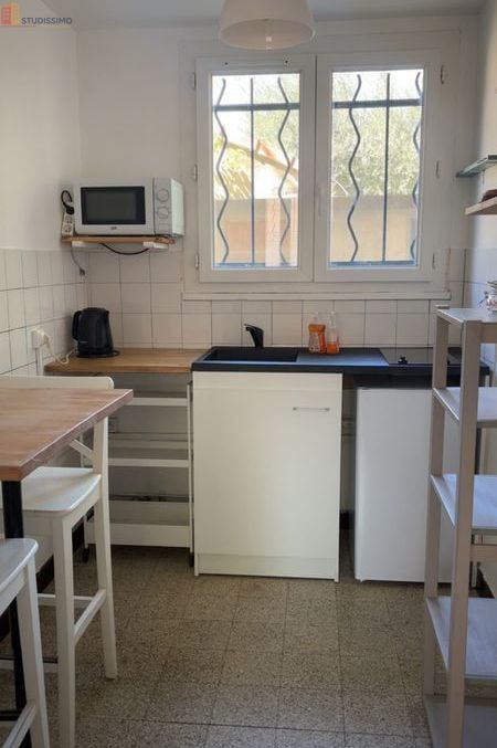 Studio 30m² Avignon centre-ville - Meublé, DPE C - Photo 5