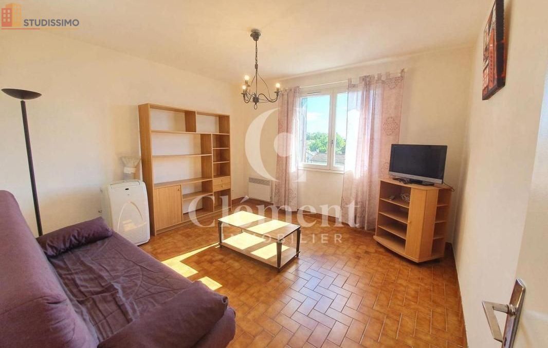 Studio meublé 28m² Avignon centre - Meublé, 3e étage - Photo 3