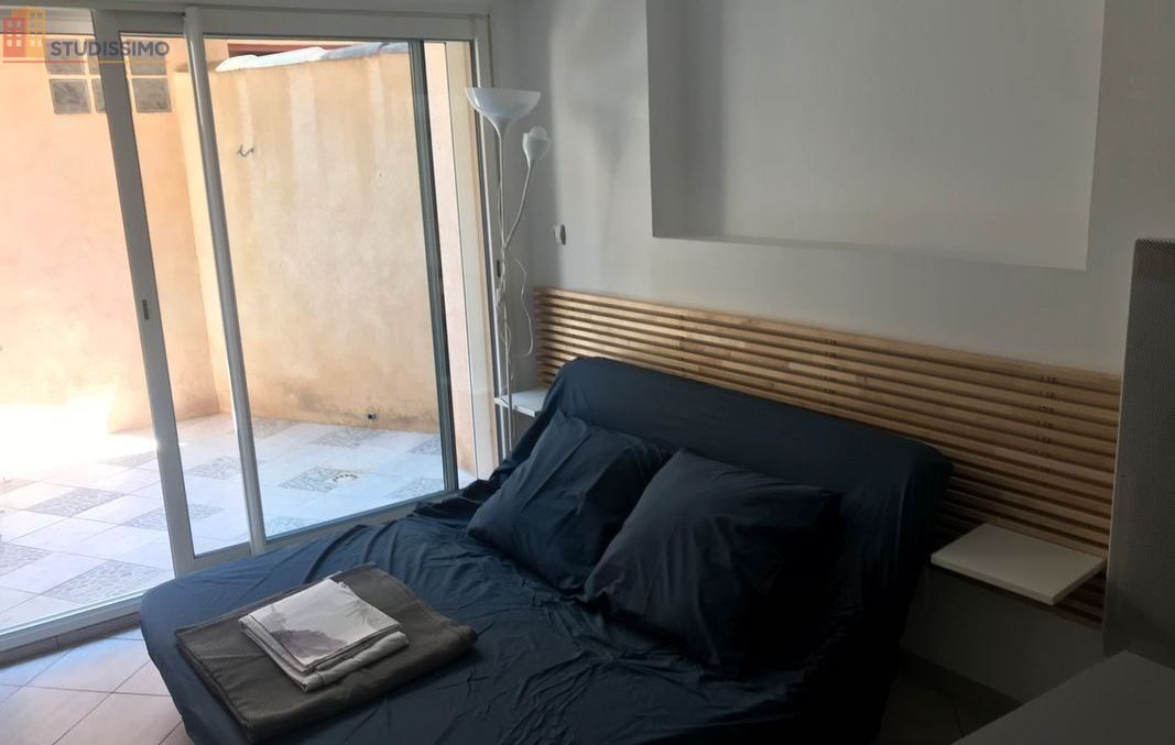 Studio meublé 19m² Avignon intramuros - Quartier des Teinturiers - Photo 2
