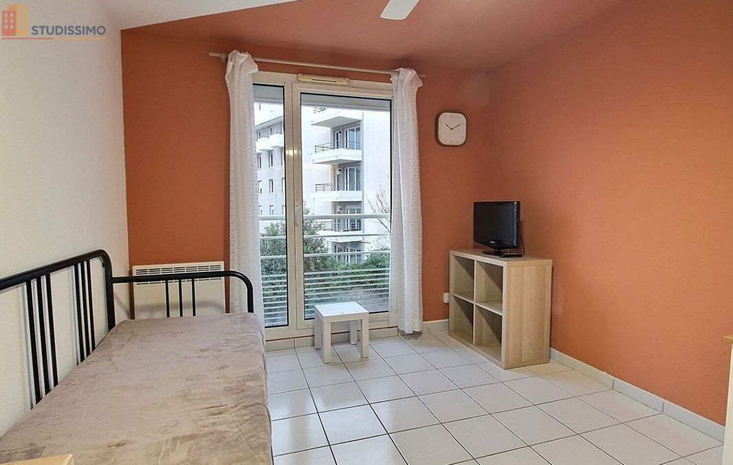 Studio meublé 17m² Avignon centre - Meublé, DPE C - Photo 8