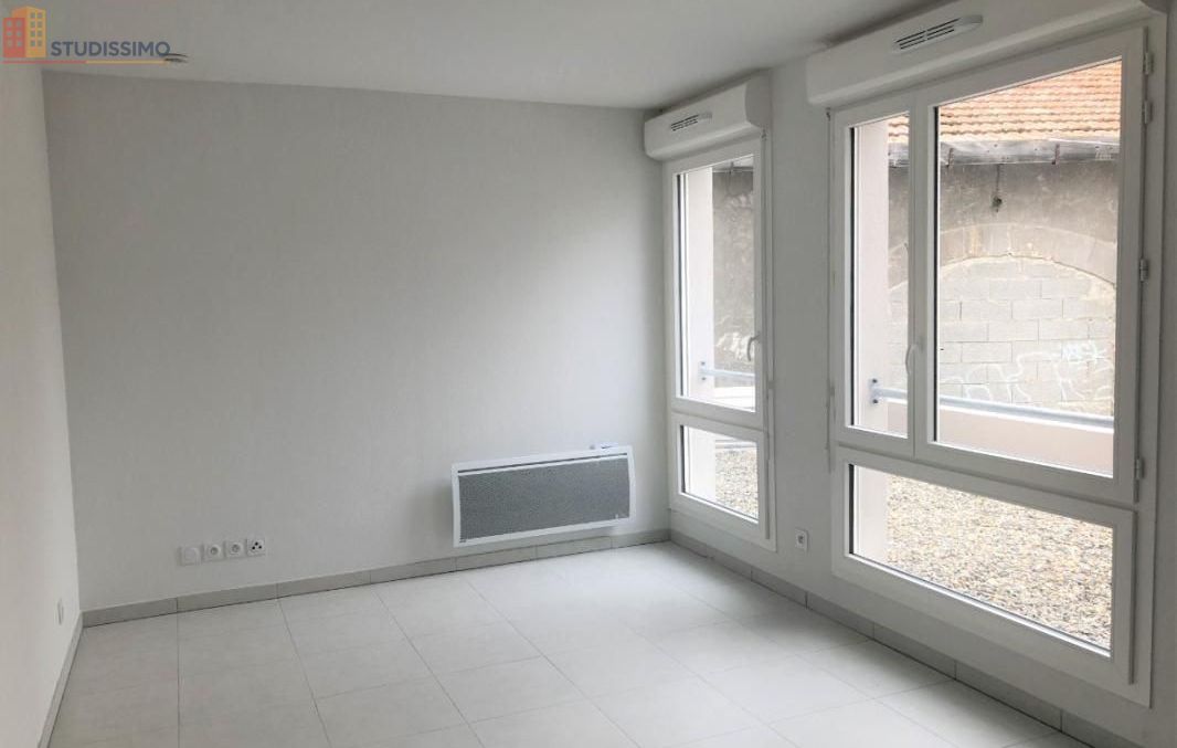 Studio à Le Pontet