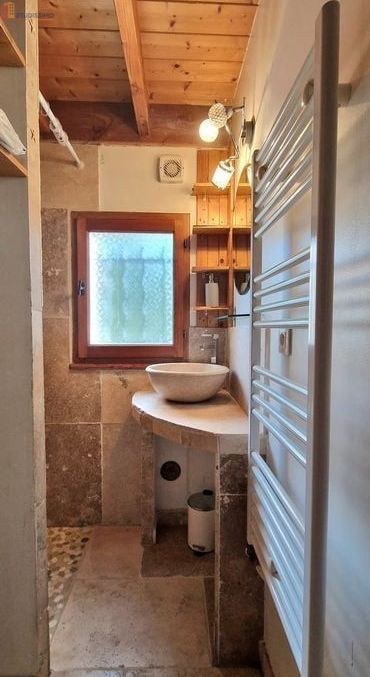 Studio meublé 26m² Venasque - Meublé, DPE D - Photo 9