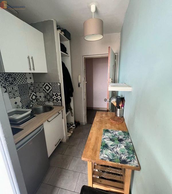 Studio meublé 19m² Avignon 84000 - Balcon, lumineux - Photo 1