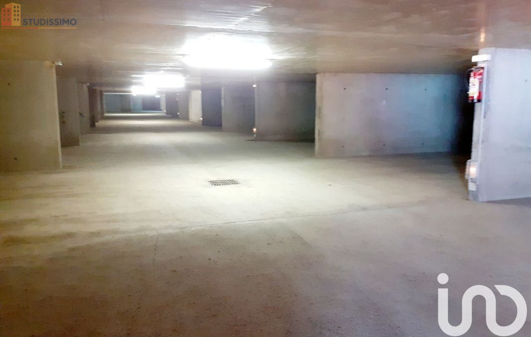 Studio 32m² Bagnères-de-Bigorre - Sans caractéristiques - Photo 4