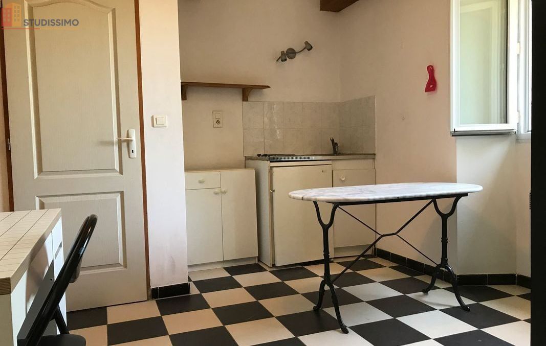 Studio meublé 16m² Avignon - Proche Agroparc, idéal étudiant - Photo 7