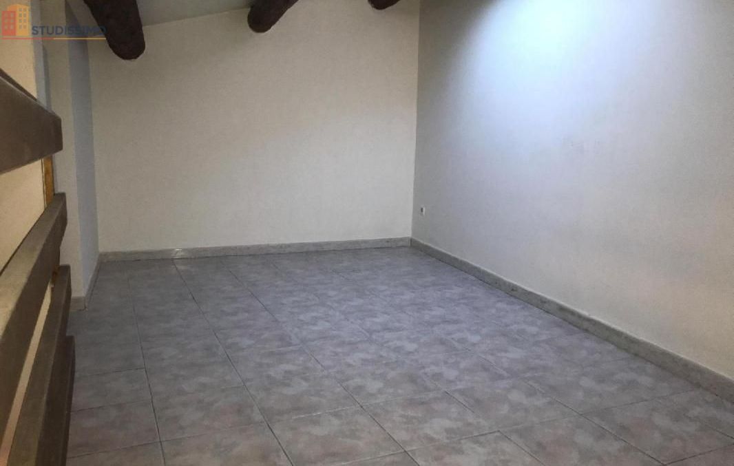 Studio 38m² Pertuis - lumineux, proche commerces - Photo 6