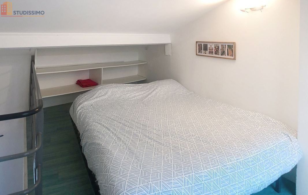 Studio 30m² Avignon centre - Meublé, dernier étage - Photo 7