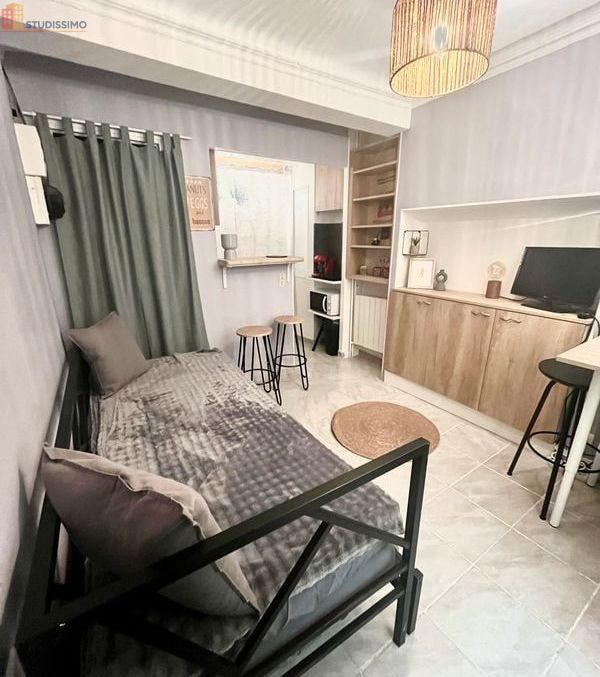 Studio meublé 13m² Avignon centre-ville - Calme, lumineux - Photo 4