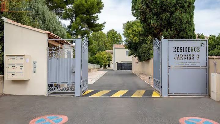 Studio meublé 30m² Avignon - Résidence sécurisée, parking - Photo 3