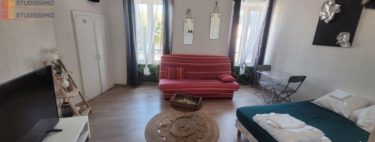 Studio à Grillon