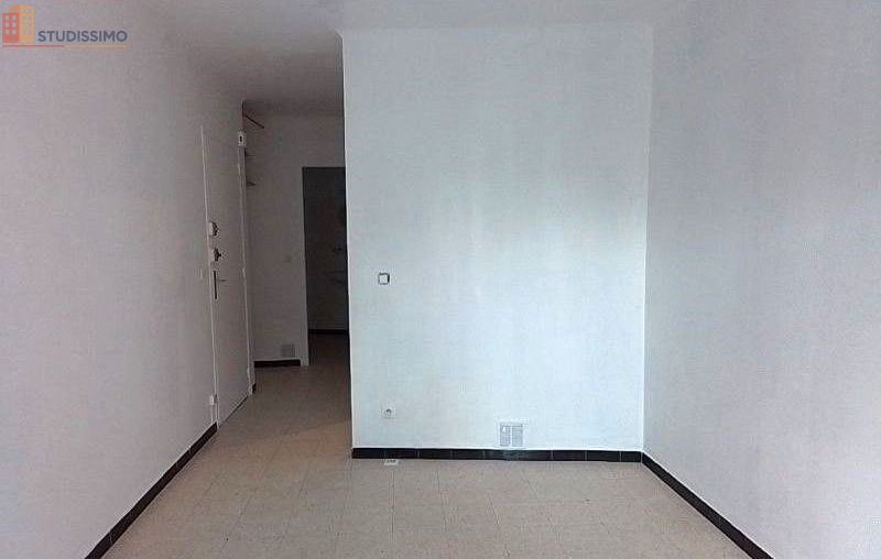 Studio 25m² L'Isle-sur-la-Sorgue - - Photo 4