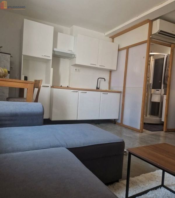 Studio 25m² Cavaillon centre - Calme, lumineux - Photo 3