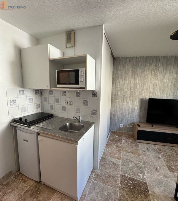 Studio meublé 20m² Avignon centre - Lumineux, proche commerces - Photo 4