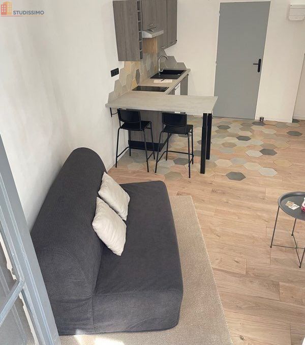 Studio meublé 28m² Carpentras - Au cœur du vieux centre - Photo 4
