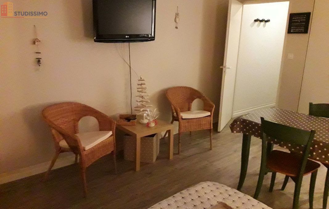 Studio 24m² Bagnères-de-Bigorre - Entièrement rénové - Photo 2