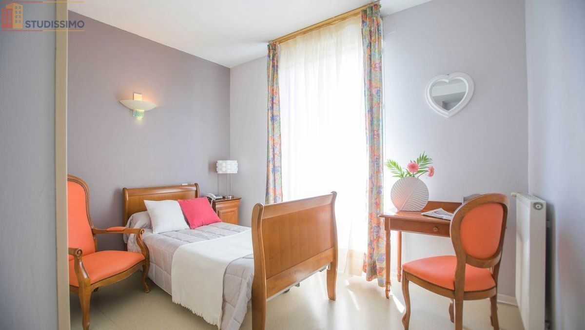 Studio 19m² Tarbes 65000 - Résidence services, adapté EHPAD - Photo 1